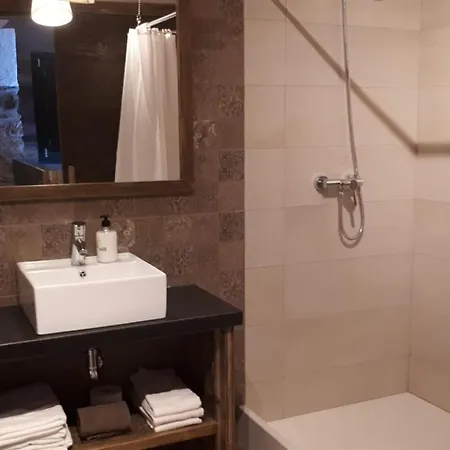 Bed & Breakfast Allotjament Rural La Torre Del Manresa